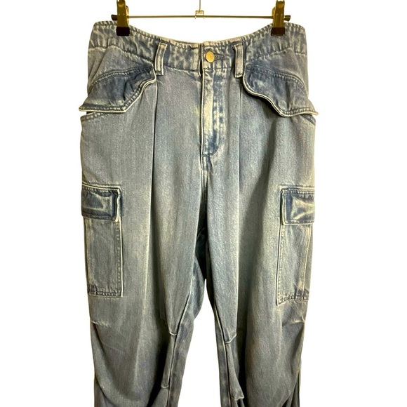 Lucky Brand Liquid Denim Luxe Cargo Jeans - Picture 12 of 14